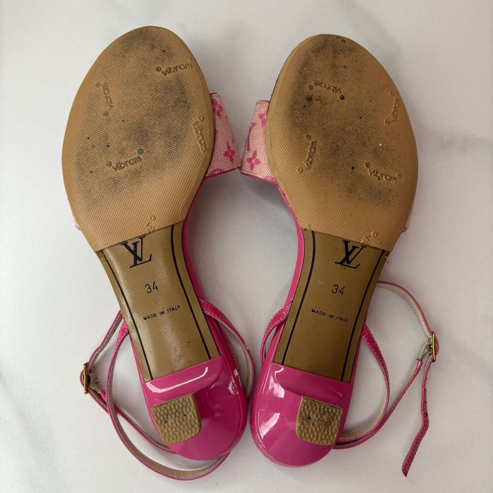 Louis Vuitton Vintage Pink Monogram Canvas Slingback Kitten Heel Sandals - Picture 7 of 8